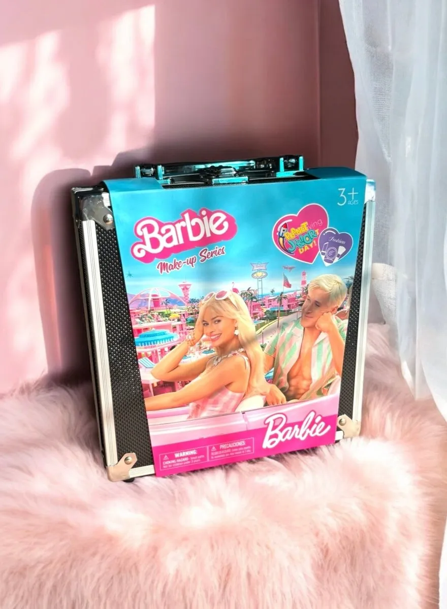 Barbie Makeup Series Briefcase Set