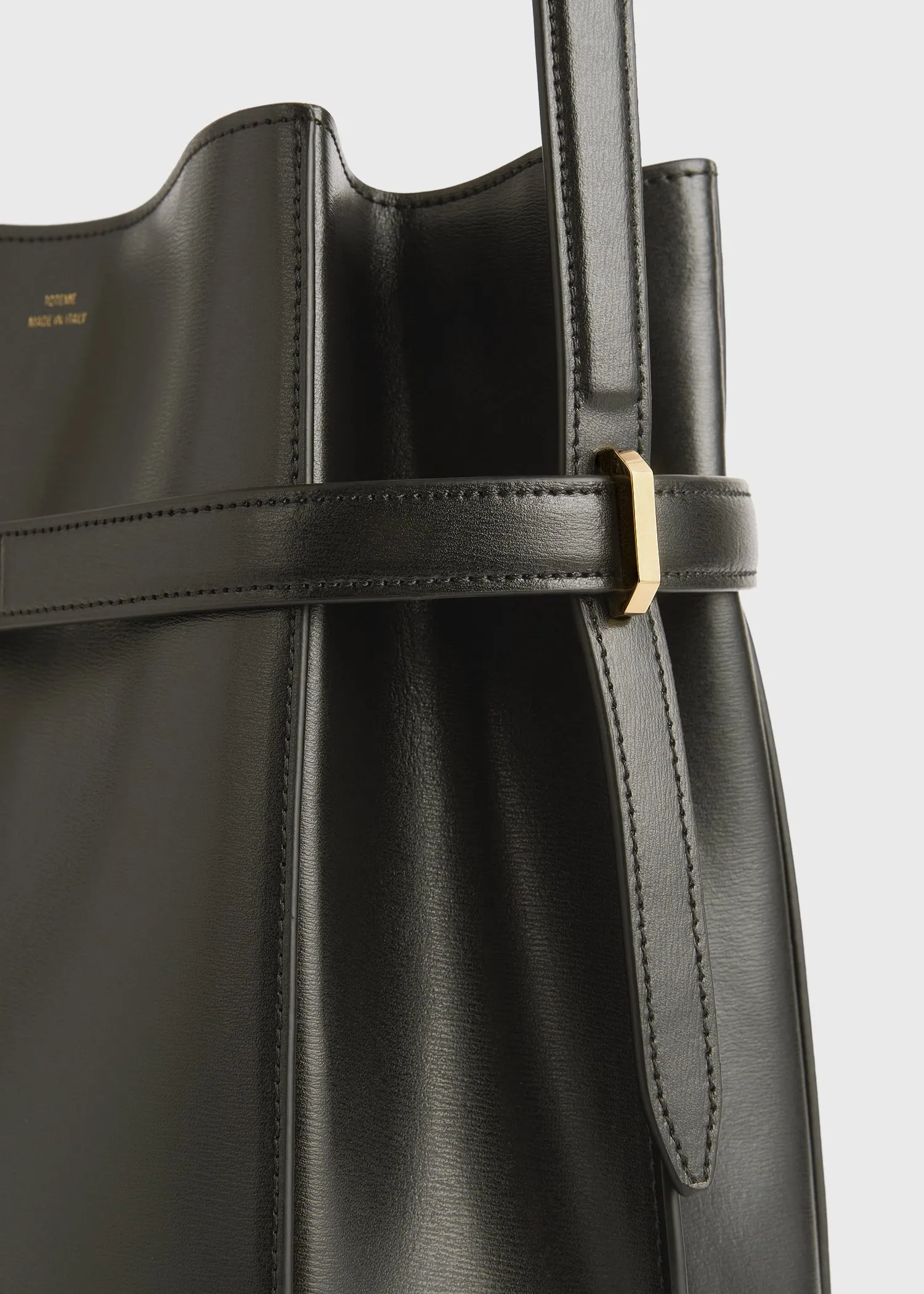 Belted leather bucket bag bark