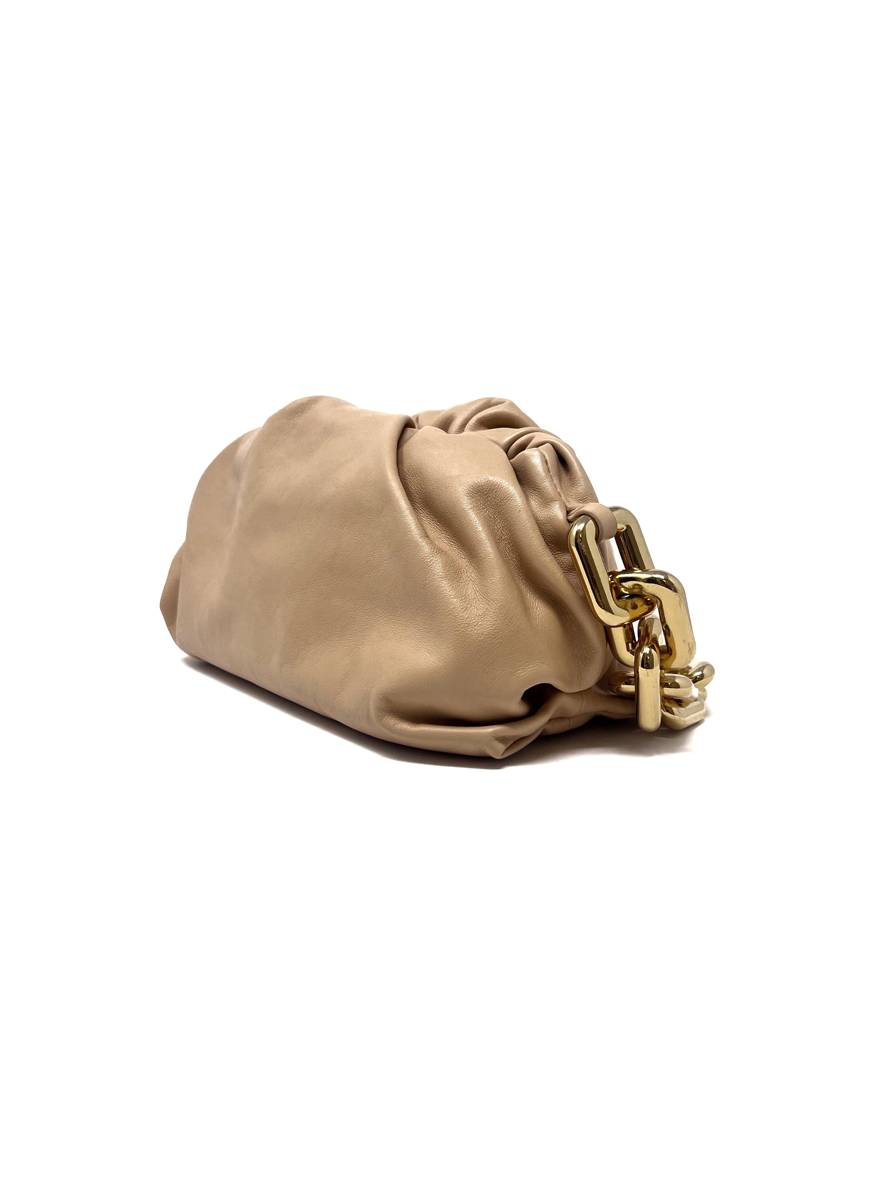 Bottega Veneta Sand '23 'The Chain Pouch' Leather Shoulder Bag