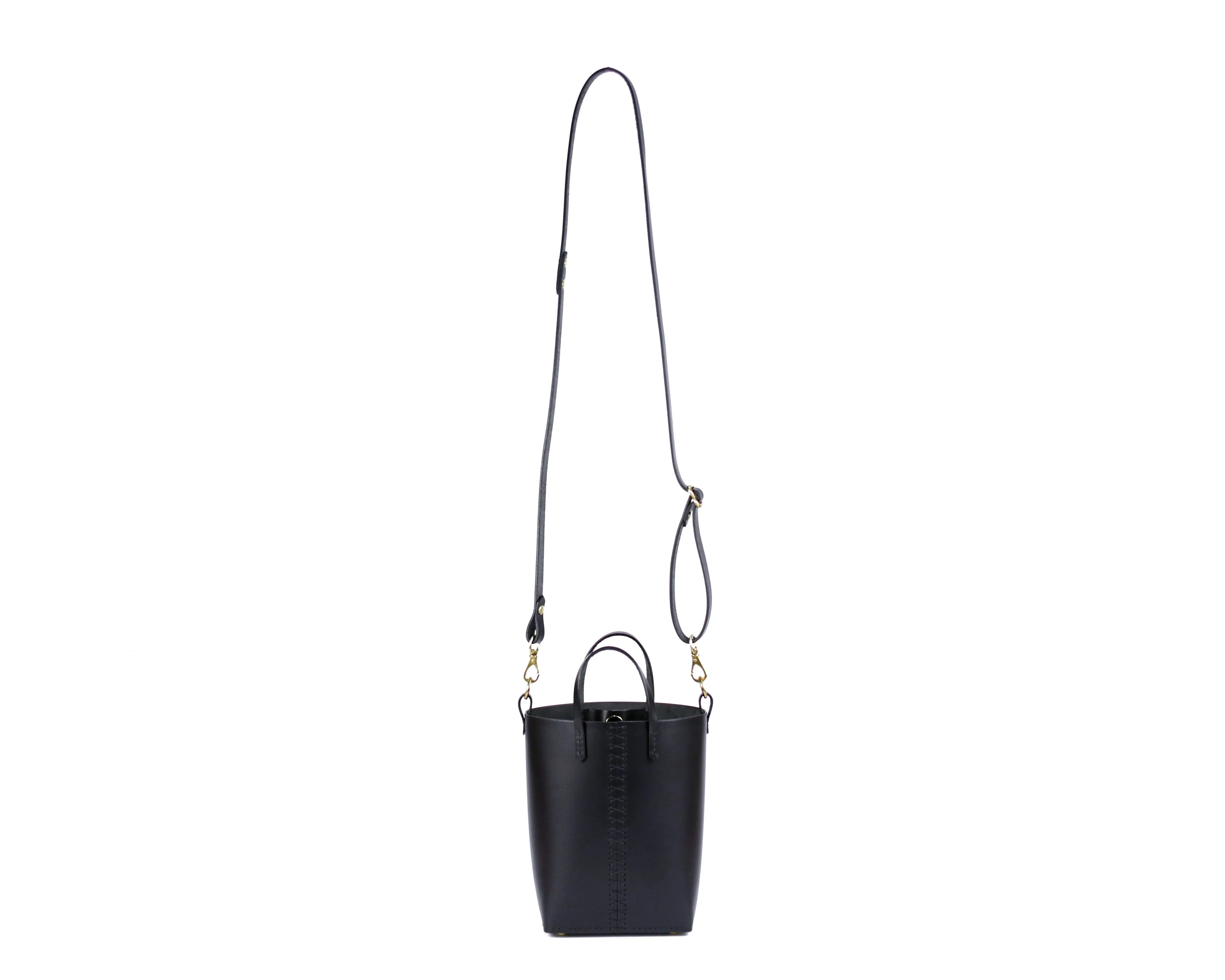 Palmetto Bucket Bag: Bordeaux